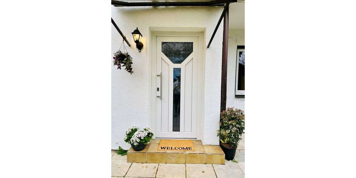 Einfamilienhaus München Schwabing-Freimann - 5 Zimmer, 110 m&sup2;, 2.800&euro; | Angebot:25973172