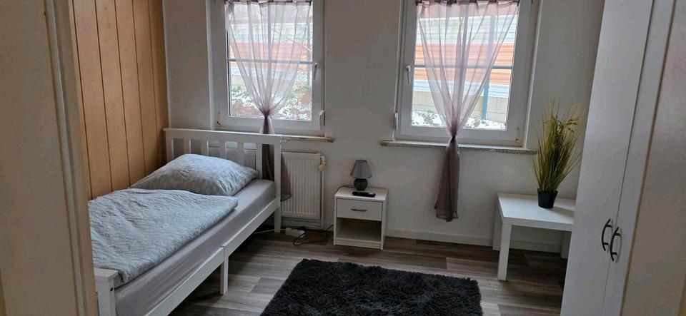 Wohnen auf Zeit Delmenhorst - 4 Zimmer, 70 m&sup2;, 35&euro; | Angebot:26624313