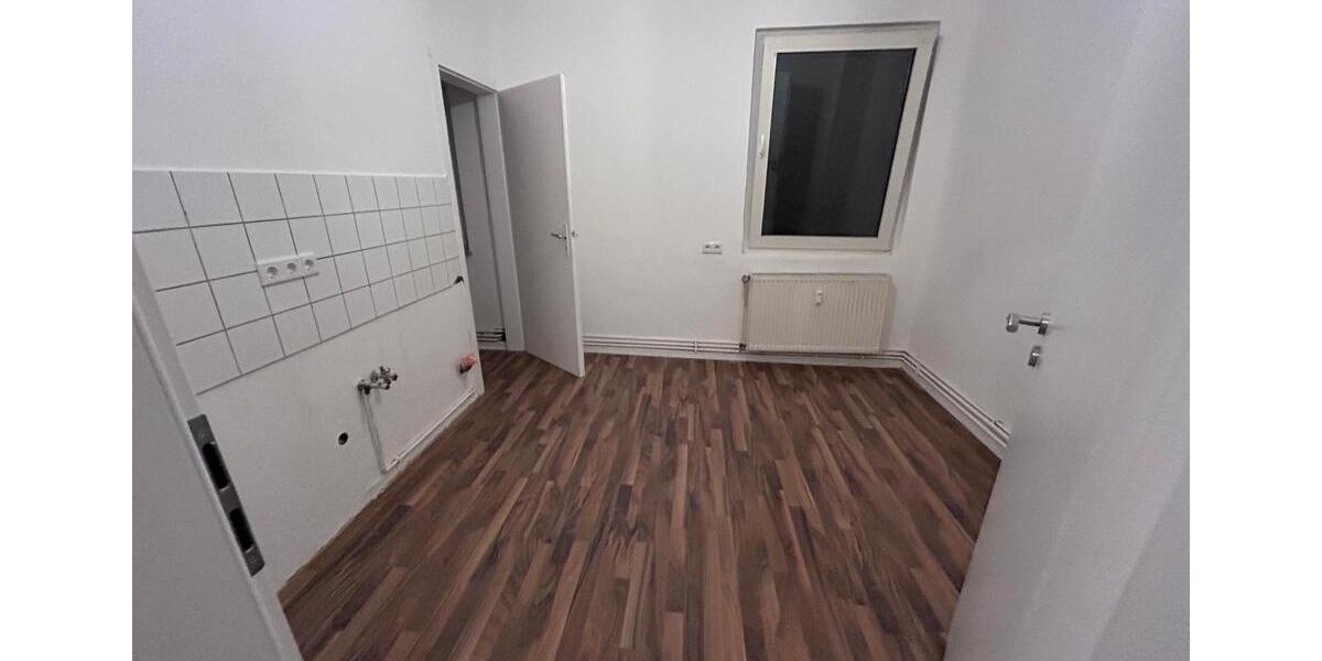 Etagenwohnung Bielefeld Mitte - 2 Zimmer, 65 m&sup2;, 650&euro; | Angebot:26675438