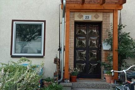 Haus Potsdam Babelsberg - 3 Zimmer, 72 m&sup2;, 1.600&euro; | Angebot:26545508