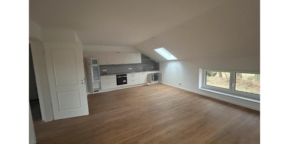 Dachgeschoßwohnung Weddingstedt - 2 Zimmer, 75 m&sup2;, 880&euro; | Angebot:26036272