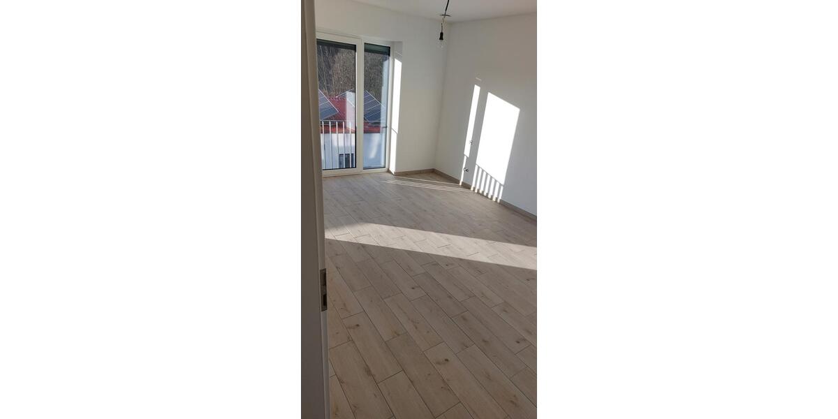 Etagenwohnung Wadern - 3 Zimmer, 106 m&sup2;, 1.200&euro; | Angebot:21550488