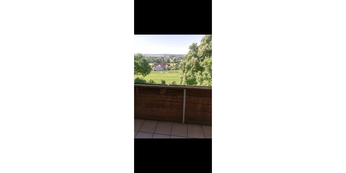 Dachgeschoßwohnung Adelsdorf - 4 Zimmer, 105 m&sup2;, 1.300&euro; | Angebot:26534452