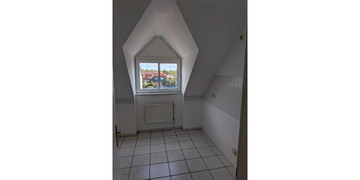 Dachgeschoßwohnung Sülzetal - 2 Zimmer, 67 m&sup2;, 402&euro; | Angebot:26629520