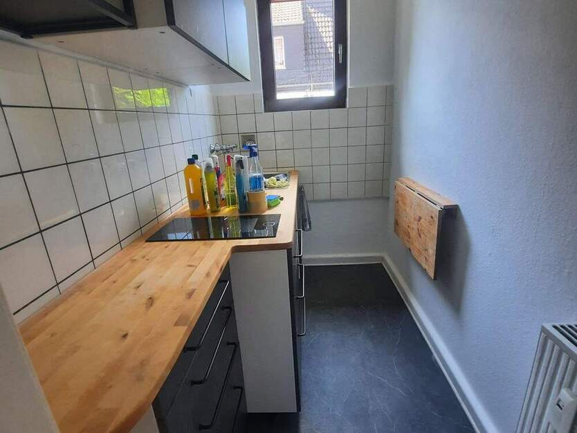 D - Rath ruhige, helle 2 Zi.-Whg.