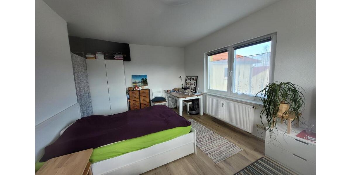 Etagenwohnung Neustrelitz - 1 Zimmer, 31 m&sup2;, 231&euro; | Angebot:24712055