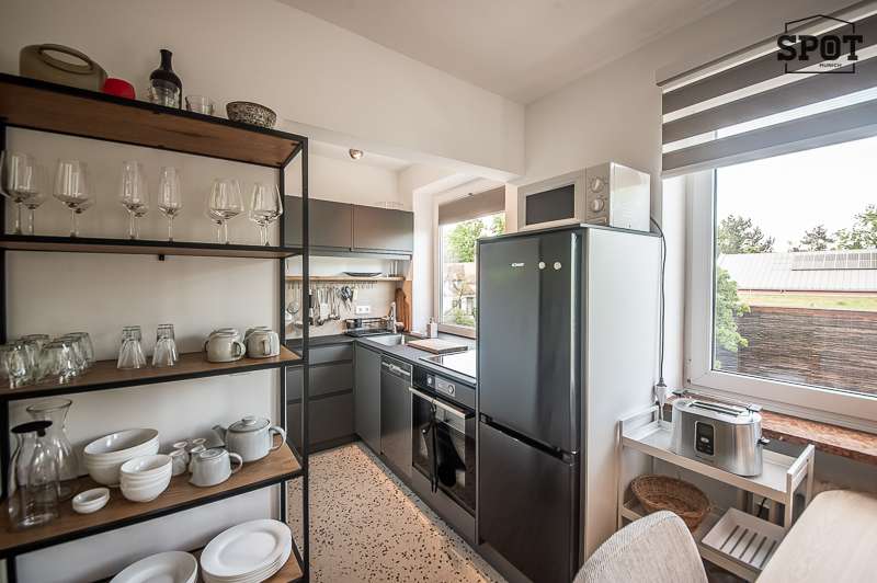 Zimmer München Sendling-Westpark - 1 Zimmer, 1.350&euro; | Angebot:26738246