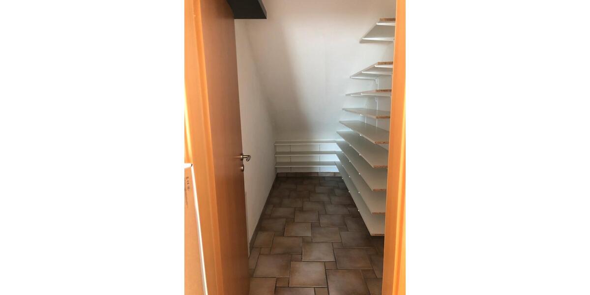 Dachgeschoßwohnung Bad Krozingen - 3 Zimmer, 75 m&sup2;, 1.075&euro; | Angebot:26569611