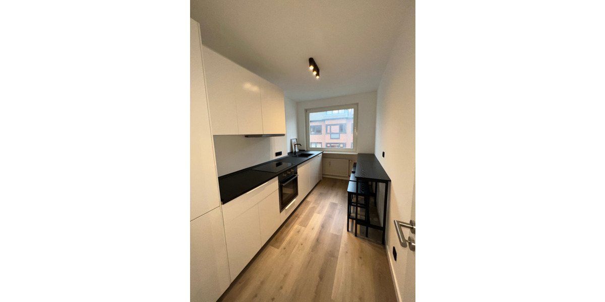 Wohnen auf Zeit Aachen Aachen-Mitte - 3 Zimmer, 18 m&sup2;, 575&euro; | Angebot:24698395