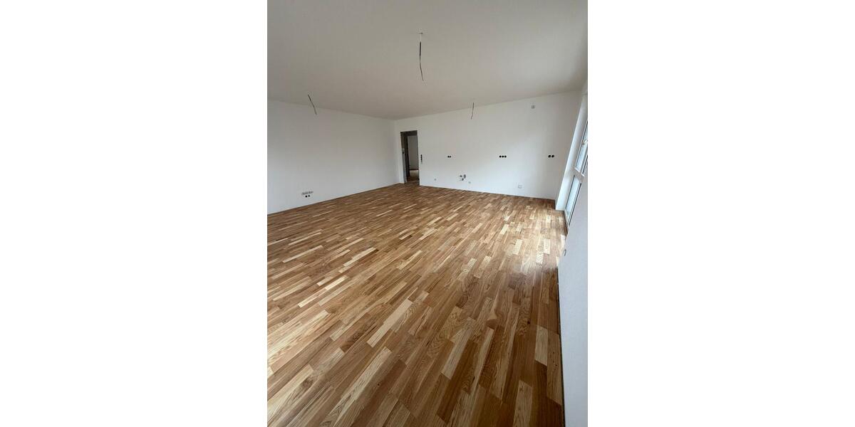 Etagenwohnung Osnabrück Hafen - 3 Zimmer, 85 m&sup2;, 1.144&euro; | Angebot:25047137