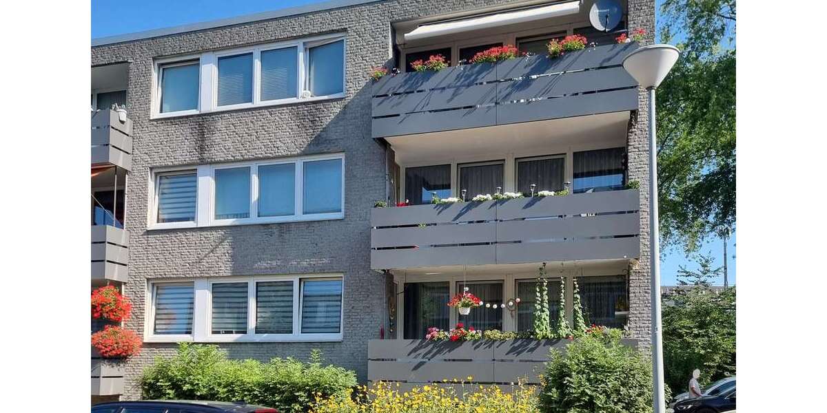 Etagenwohnung Krefeld Dießem - 4 Zimmer, 95 m&sup2;, 599&euro; | Angebot:27046375