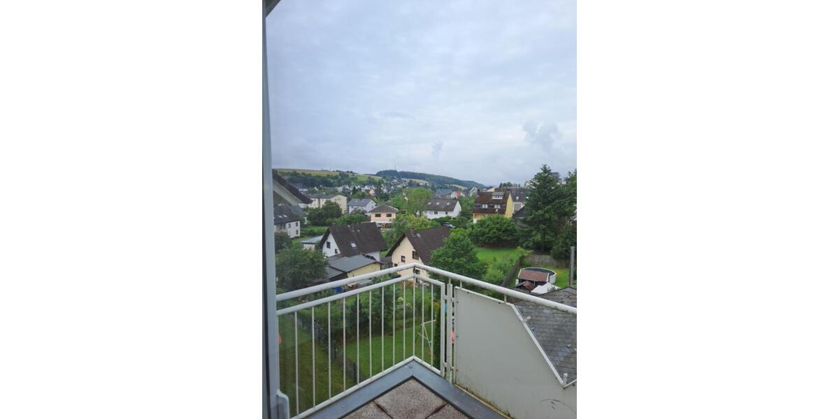 Dachgeschoßwohnung Idar-Oberstein Oberstein - 4 Zimmer, 82 m&sup2;, 575&euro; | Angebot:24881333