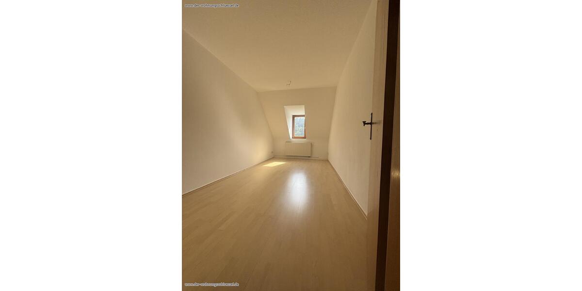 Dachgeschoßwohnung Annaberg-Buchholz Buchholz - 3 Zimmer, 76 m&sup2;, 450&euro; | Angebot:23806330