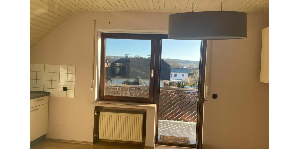 Dachgeschoßwohnung Hofbieber - 2 Zimmer, 65 m&sup2;, 520&euro; | Angebot:25170151