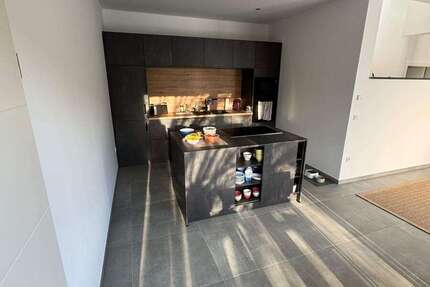 Wohnung Wiehl - 2 Zimmer, 121 m&sup2;, 1.250&euro; | Angebot:25208582