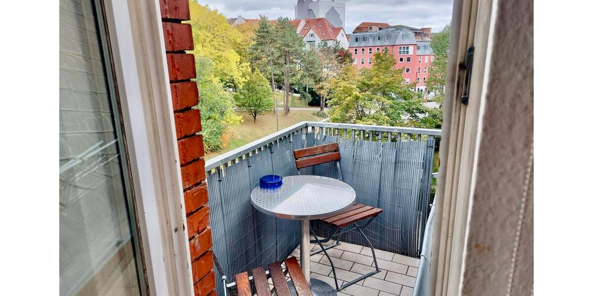 Möblierte Wohnung mit Balkon in der Löbervorstadt – ab 01.01.2026 1 zimmer