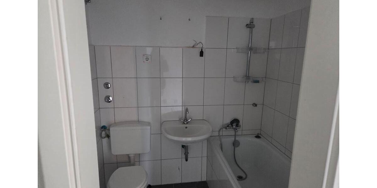 Etagenwohnung Werdohl - 2 Zimmer, 64 m&sup2;, 321&euro; | Angebot:24701009
