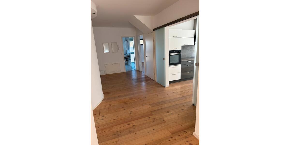 Etagenwohnung Heroldsberg - 3 Zimmer, 136 m&sup2;, 1.790&euro; | Angebot:25841148