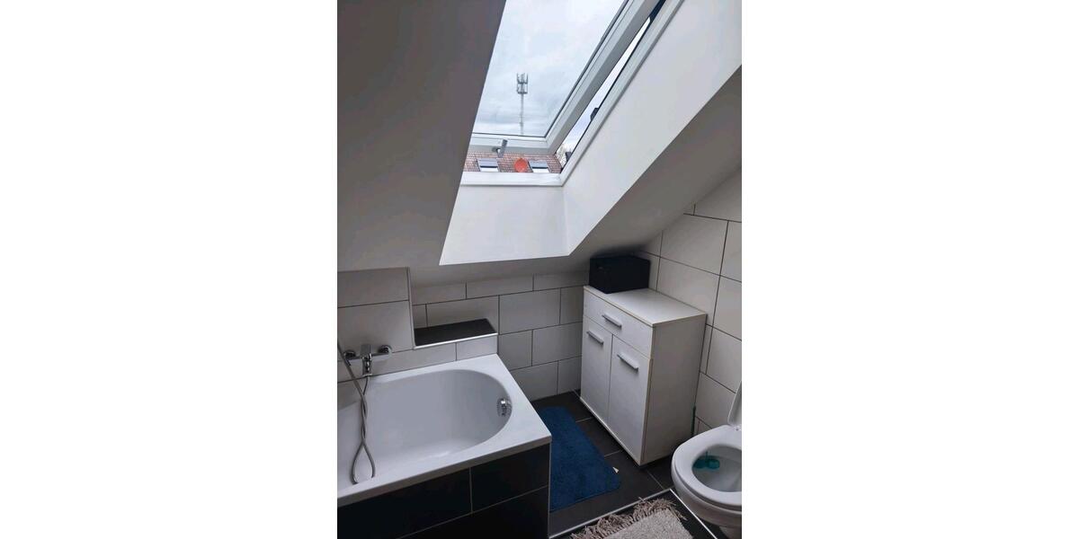 Dachgeschoßwohnung Königsmoos - 3 Zimmer, 68 m&sup2;, 780&euro; | Angebot:26267718