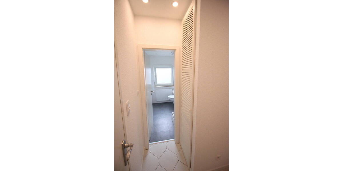 Etagenwohnung Troisdorf - 3 Zimmer, 65 m&sup2;, 839&euro; | Angebot:26197858