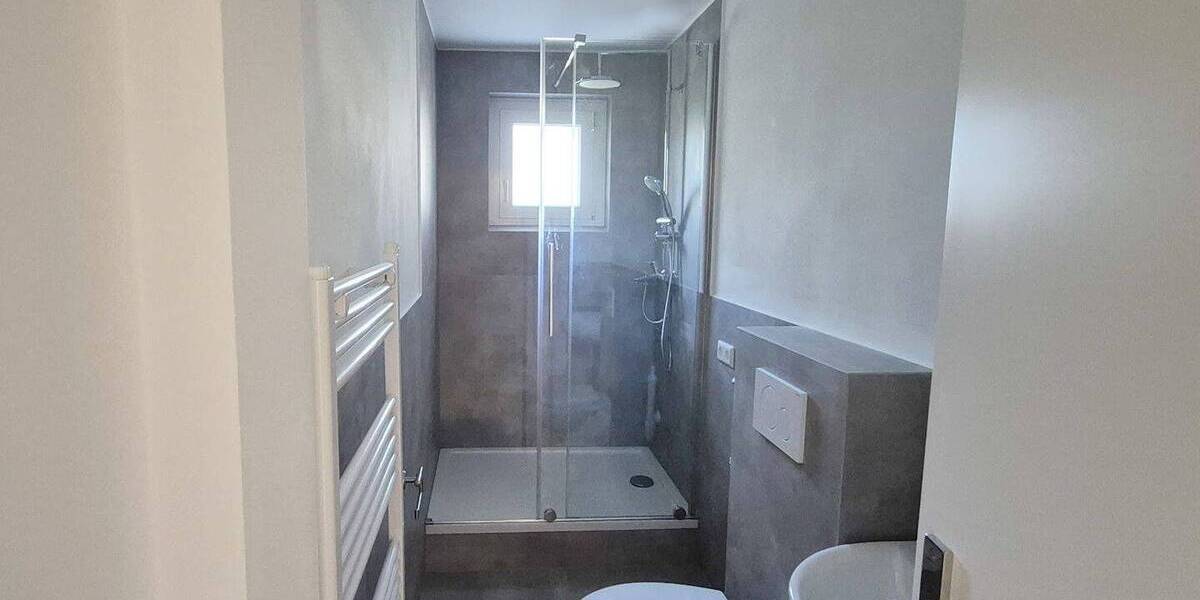 Etagenwohnung Singen (Hohentwiel) Singen - 3 Zimmer, 80 m&sup2;, 900&euro; | Angebot:26388607