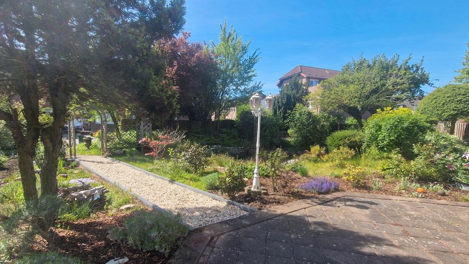 Erdgeschoßwohnung Mönchengladbach Süd - 3 Zimmer, 118 m&sup2;, 1.250&euro; | Angebot:26690794