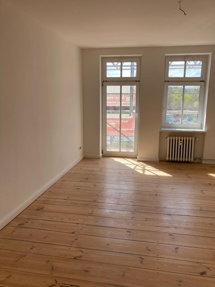 Einzigartig! Frisch sanierte 3 Zimmer Wohnung am S-Bahnhof Strausberg zu vermieten