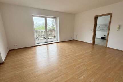 Wohnung Berching - 3 Zimmer, 94 m&sup2;, 850&euro; | Angebot:26491575