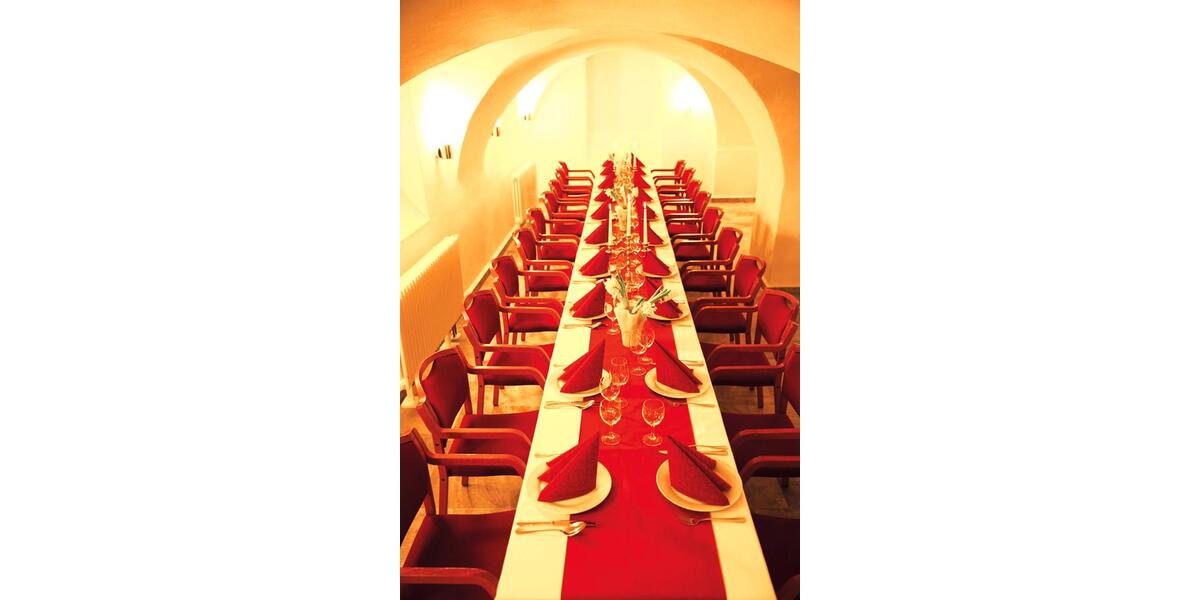 Etagenwohnung Rostock - 2 Zimmer, 118 m&sup2;, 453&euro; | Angebot:25655222