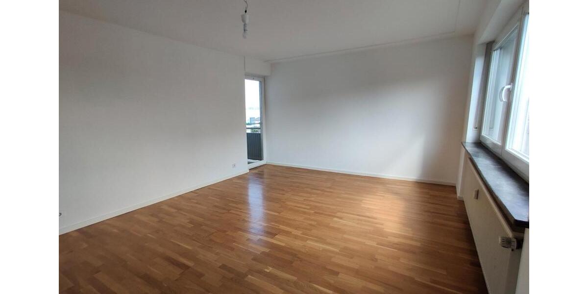 Etagenwohnung Sand am Main - 3 Zimmer, 83 m&sup2;, 540&euro; | Angebot:26266131