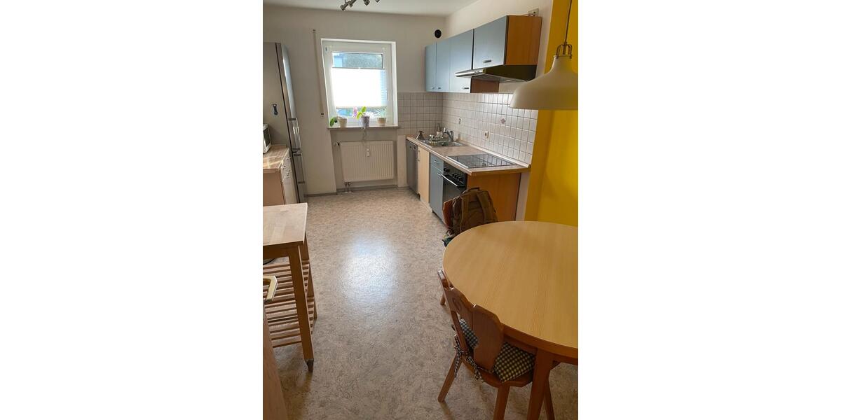 Etagenwohnung Plößberg - 2 Zimmer, 68 m&sup2;, 540&euro; | Angebot:25936871