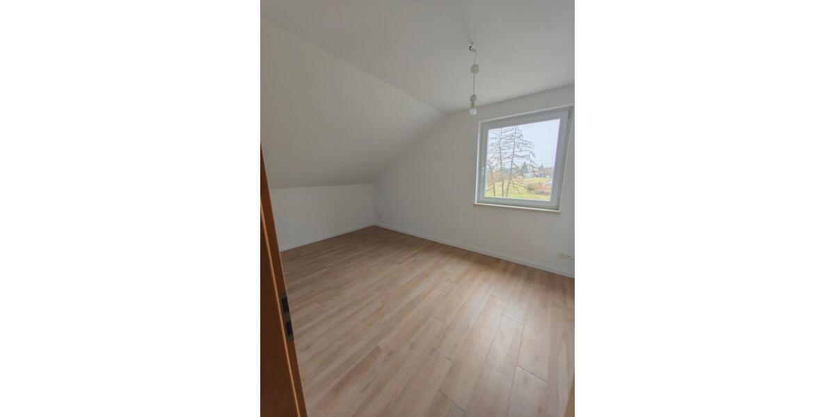 Attraktive neu renovierte 3 Zimmer Wohnung 70m² in Kloster Lehnin 3 zimmer