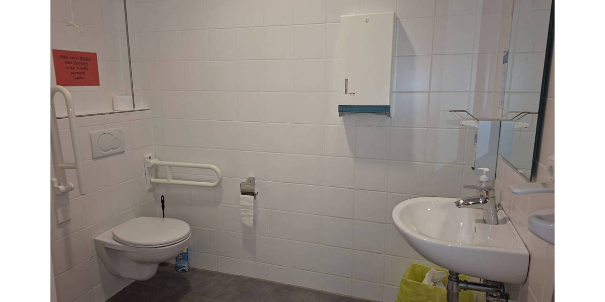 Gewerbeobjekt Bockhorn Grabstede Grabstede - 5 Zimmer, 950&euro; | Angebot:26153983