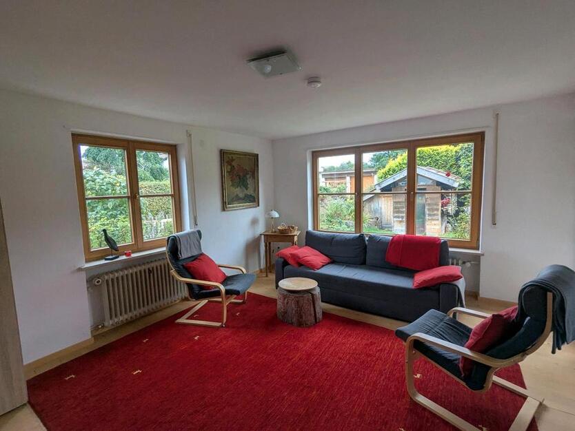 helle 2,5 Zimmer Wohnung befristet zu vermieten
