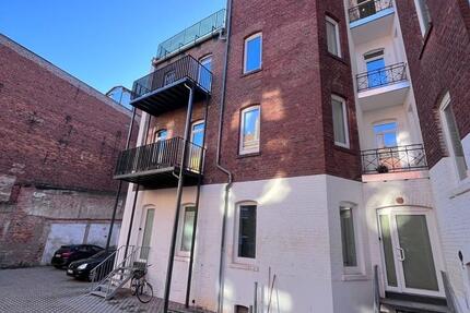 Wohnung Erfurt Johannesvorstadt - 2 Zimmer, 103 m&sup2;, 1.050&euro; | Angebot:25150114