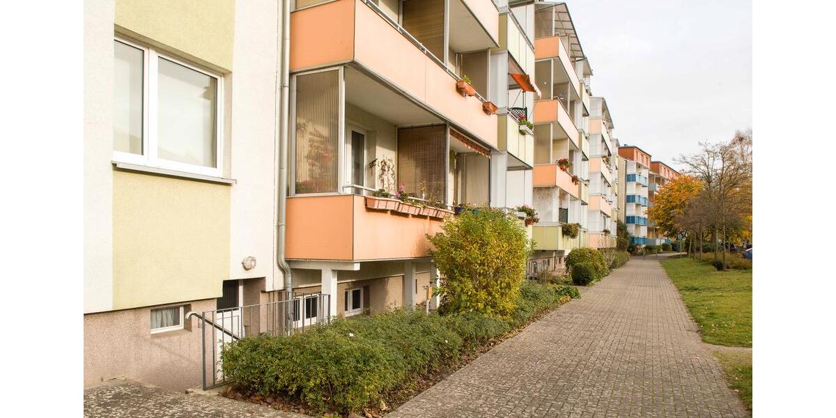 Dachgeschoßwohnung Neubrandenburg - 3 Zimmer, 61 m&sup2;, 344&euro; | Angebot:26634562