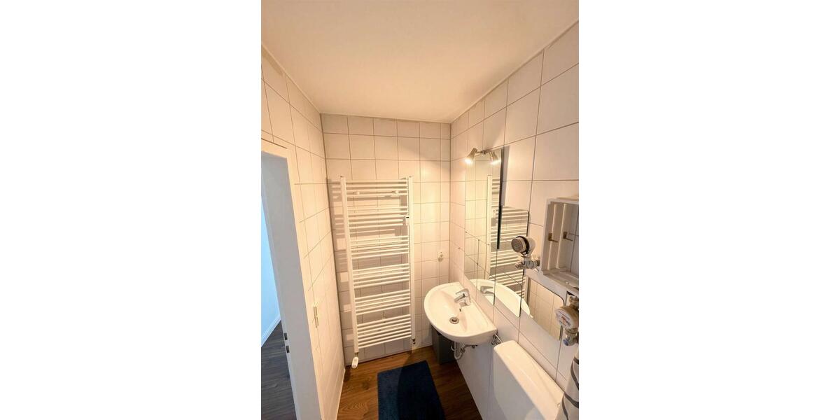 Etagenwohnung Stuttgart Stuttgart-Mitte - 1 Zimmer, 26 m&sup2;, 750&euro; | Angebot:26619120