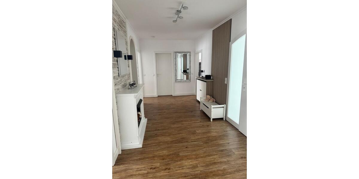 Etagenwohnung Gütersloh Isselhorst - 3 Zimmer, 120 m&sup2;, 1.100&euro; | Angebot:24780694