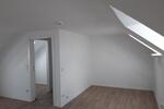 Dachgeschoßwohnung Dessau-Roßlau Dessau - 1 Zimmer, 28 m&sup2;, 225&euro; | Angebot:26461263
