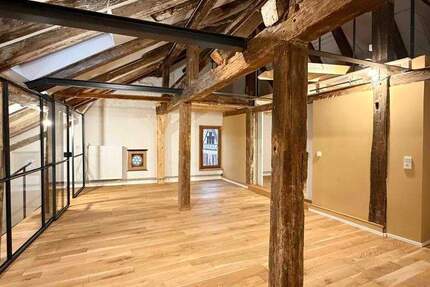 Wohnung Konstanz Altstadt - 2 Zimmer, 89 m&sup2;, 1.600&euro; | Angebot:24725884