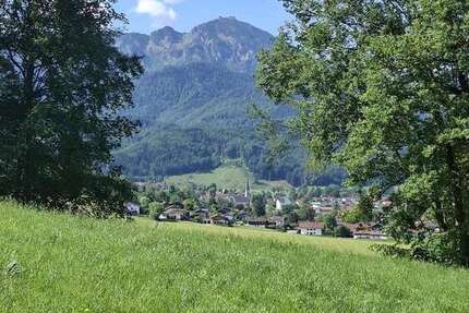 Wohnung Bergen - 3 Zimmer, 101 m&sup2;, 1.390&euro; | Angebot:27100931