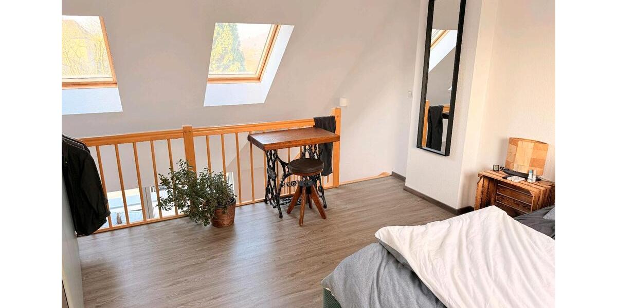 Dachgeschoßwohnung Sinzig - 2 Zimmer, 75 m&sup2;, 700&euro; | Angebot:26521258
