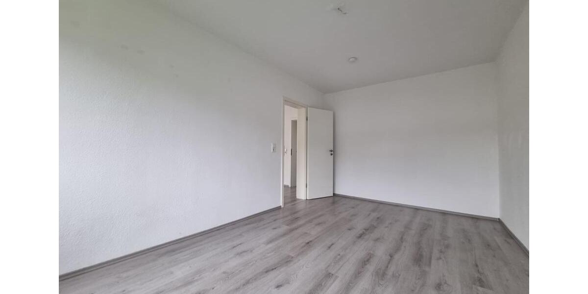 Modernes Wohnen in ruhiger Lage! 3-Zimmer-Erdgeschosswohnung mit neuwertigem Badezimmer und Balkon 3 zimmer