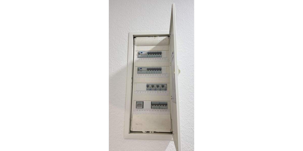 Etagenwohnung Andernach-Namedy Namedy - 5 Zimmer, 116 m&sup2;, 1.650&euro; | Angebot:25831639