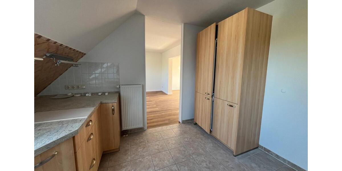 Dachgeschoßwohnung Stralsund - 3 Zimmer, 83 m&sup2;, 820&euro; | Angebot:26477490