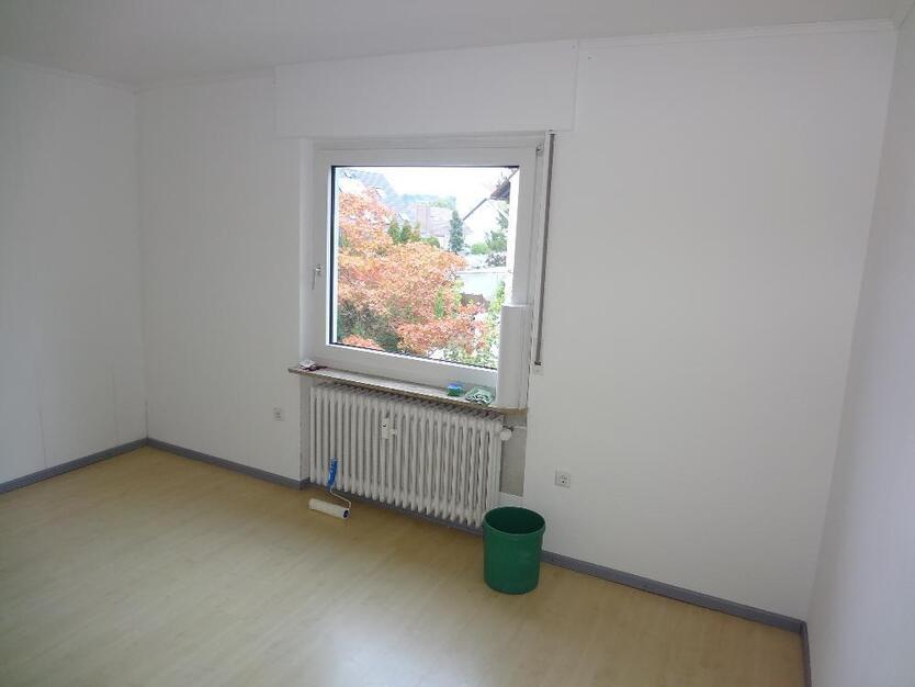 3 ZKBB* tgl. Wannenbad* max. 1-3 Pers.Süd-West-Balkon* Markise* tgl.-Wannenbad* Sat* Pfungstadt