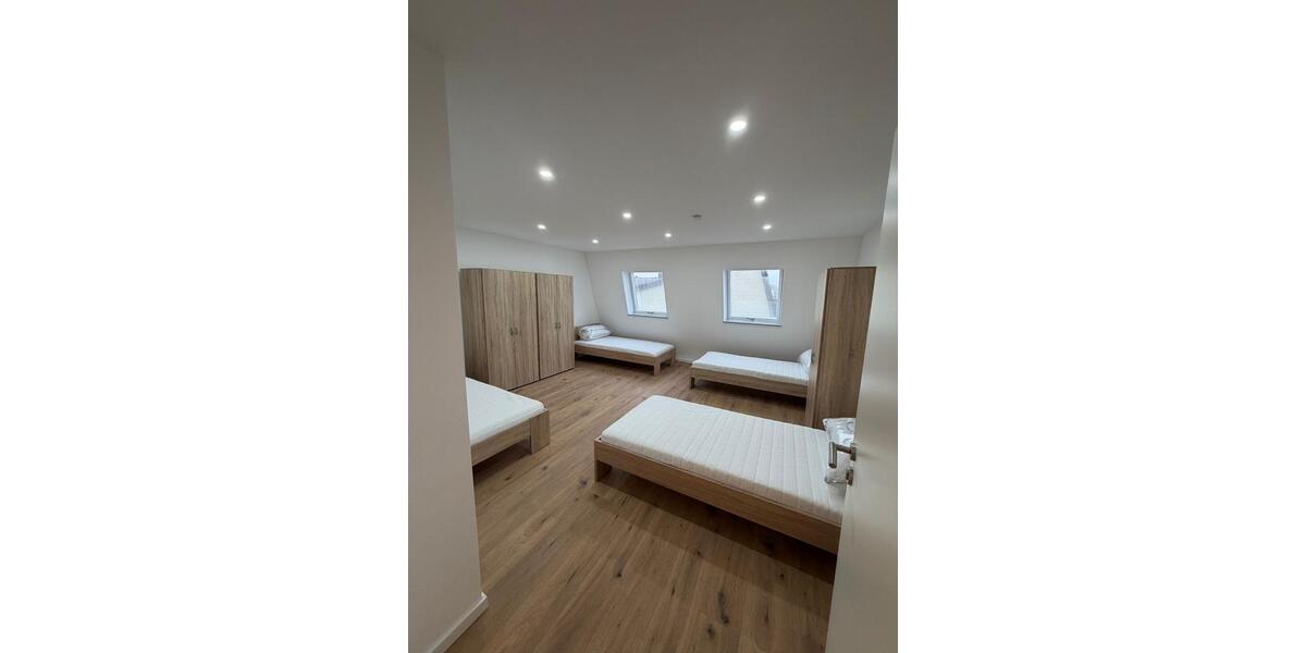 Wohnen auf Zeit Bischofsheim - 3.5 Zimmer, 130 m&sup2;, 18&euro; | Angebot:25157438