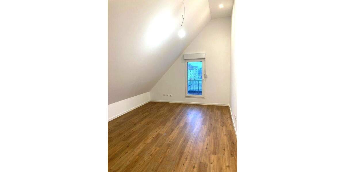 Etagenwohnung Fulda Innenstadt - 4 Zimmer, 92 m&sup2;, 1.050&euro; | Angebot:25664905