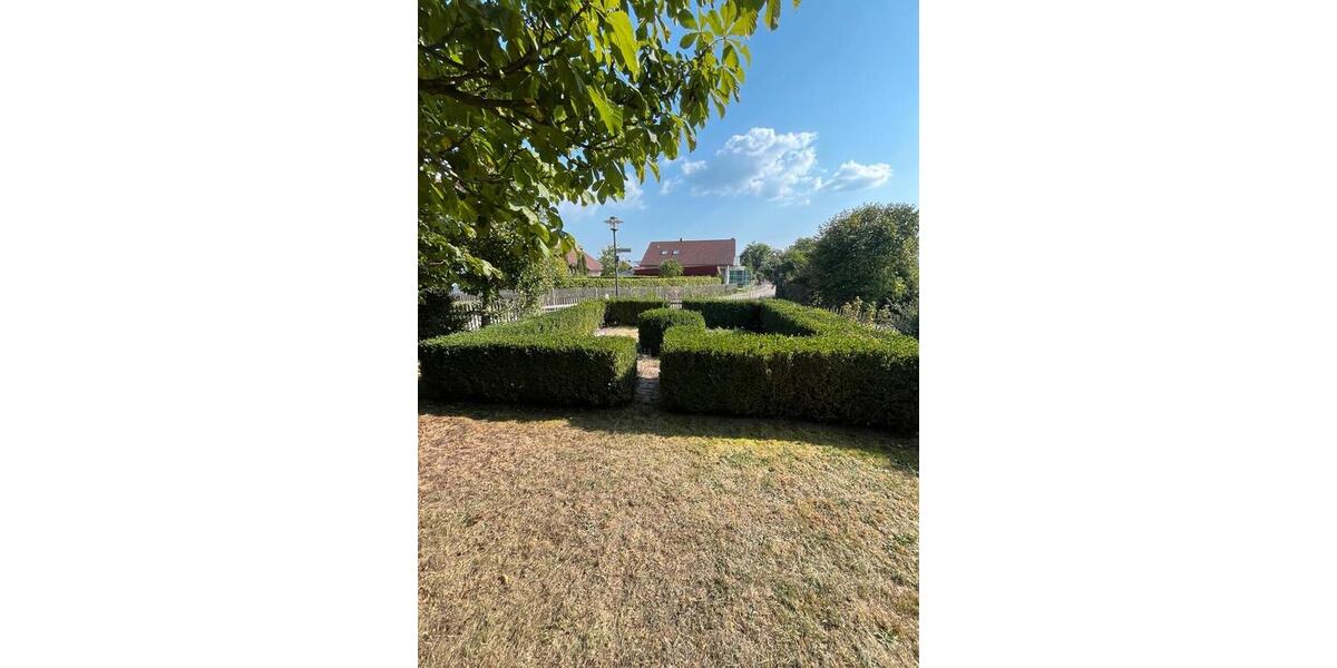 Erdgeschoßwohnung Nittenau - 3 Zimmer, 90 m&sup2;, 900&euro; | Angebot:25150823