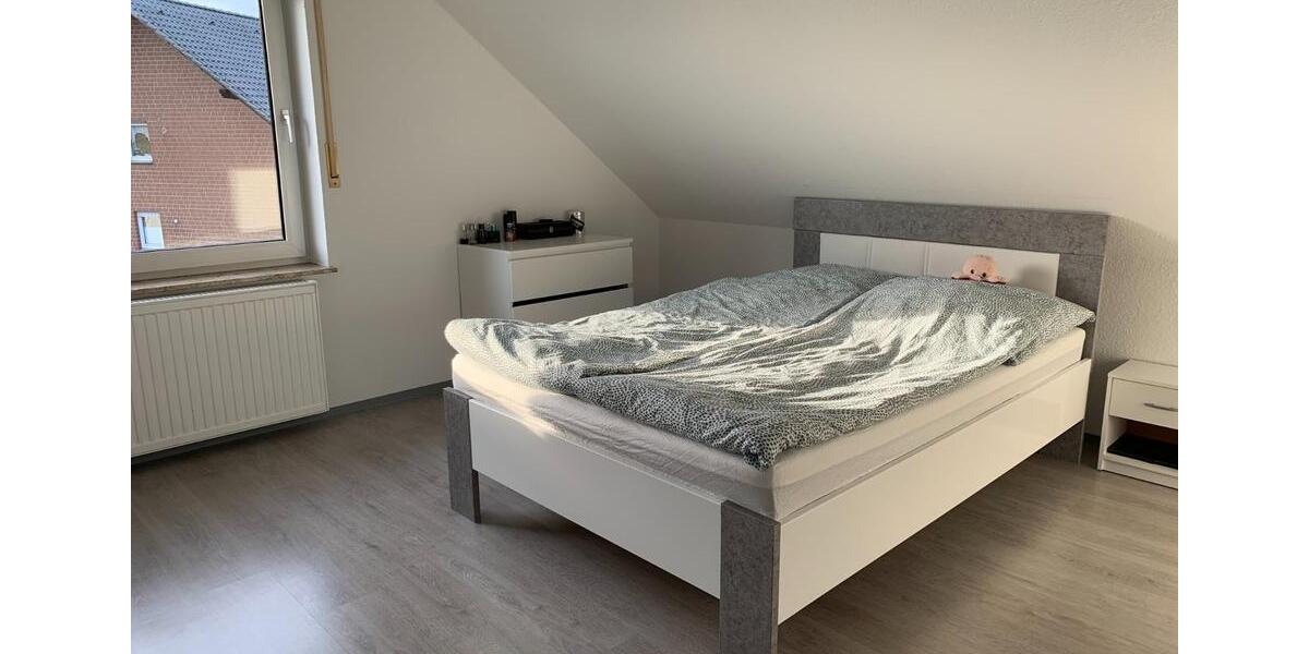 Dachgeschoßwohnung Preußisch Oldendorf - 2 Zimmer, 65 m&sup2;, 520&euro; | Angebot:24514749
